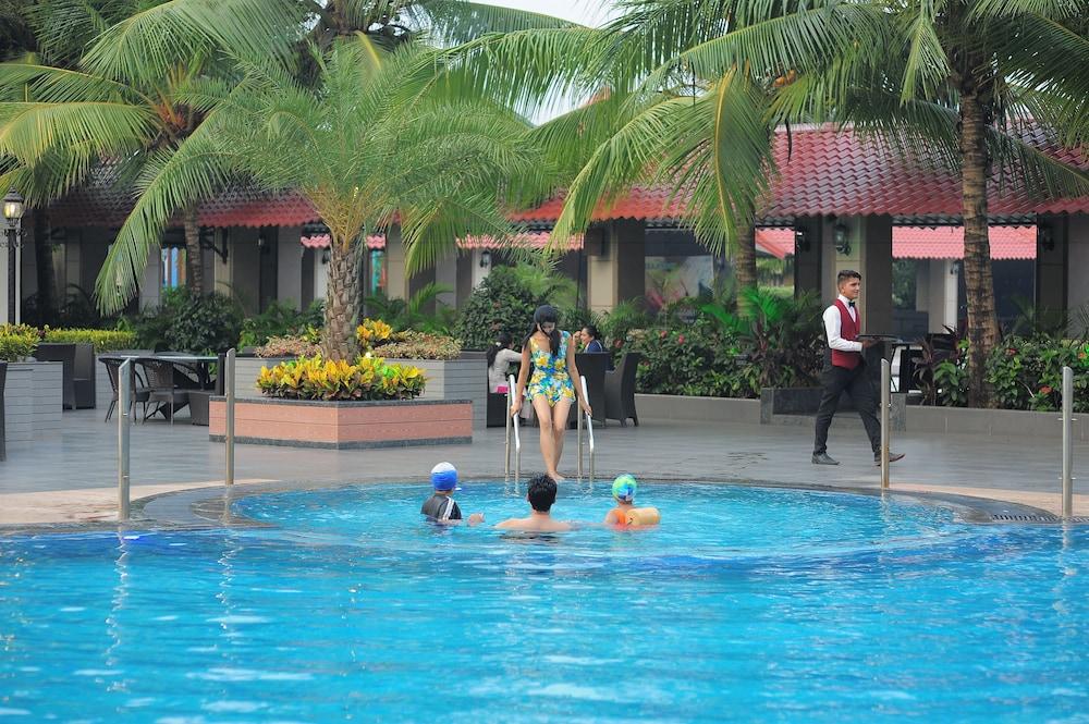 Hotel Sea N Rock Thane Exterior photo