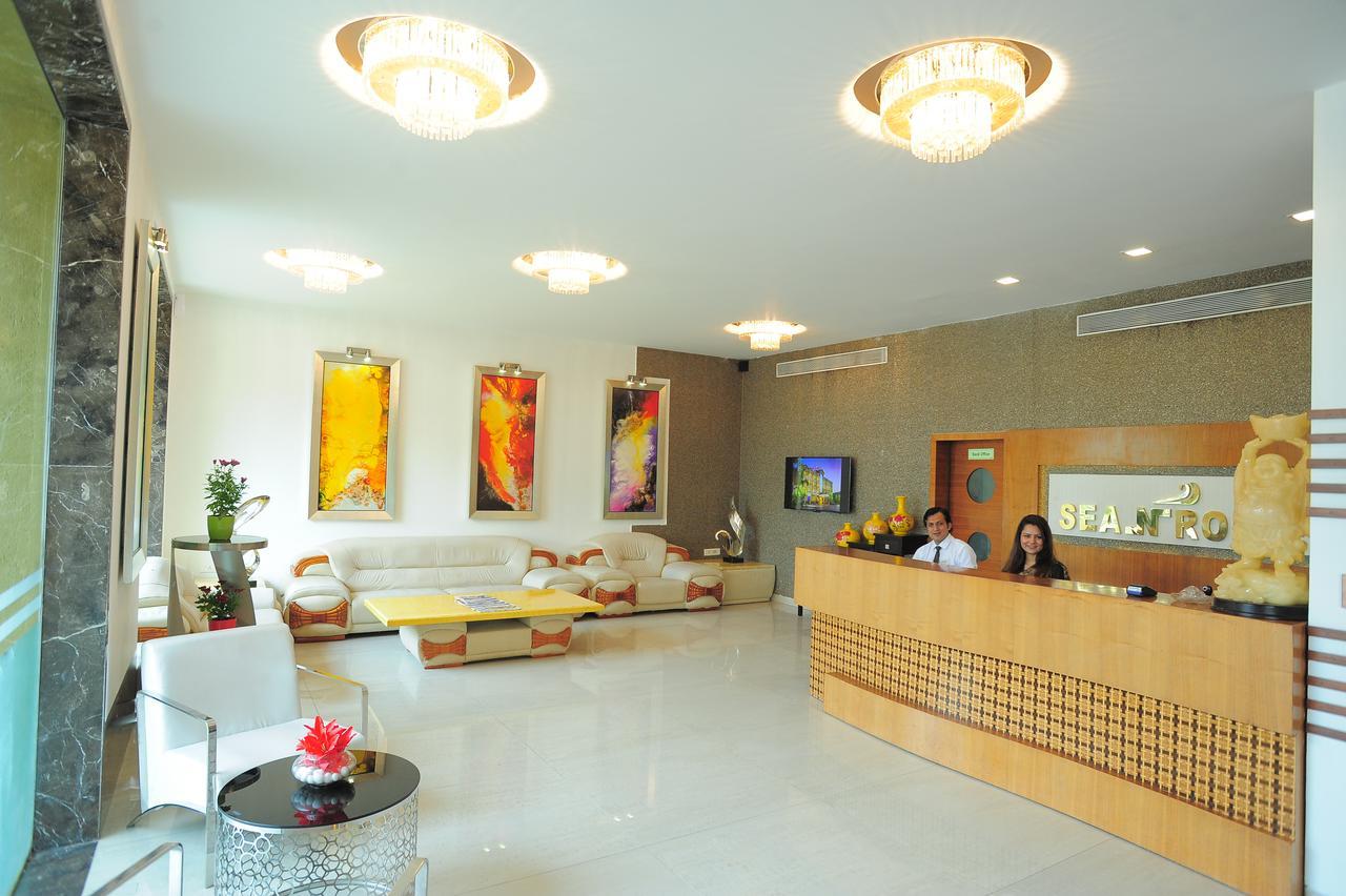 Hotel Sea N Rock Thane Exterior photo